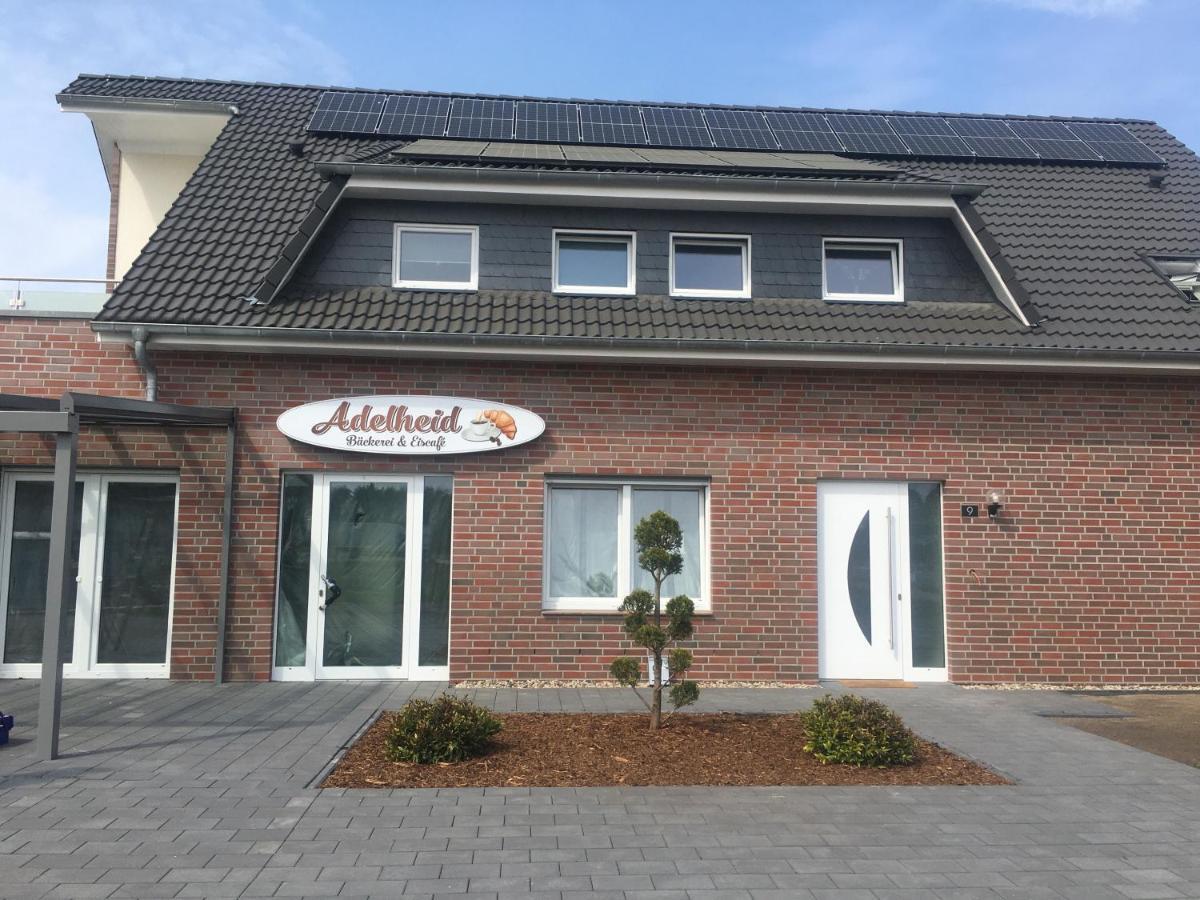 Gaeste Und Messezimmer Adelheidsdorf Екстериор снимка